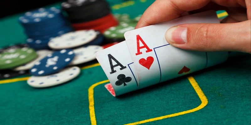 Bet thủ nên học hỏi các bí kíp chơi Poker để tăng tỷ lệ thắng